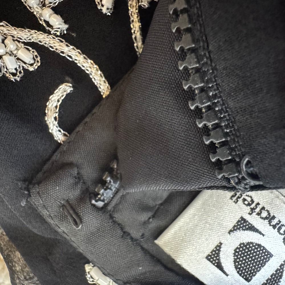 Vintage Andretta Donatello Silk Beaded Embroidered Top Black L Italian - Picture 9 of 9